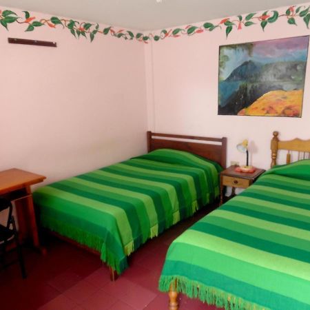 Hostal Rincon Del Turista Otavalo Luaran gambar