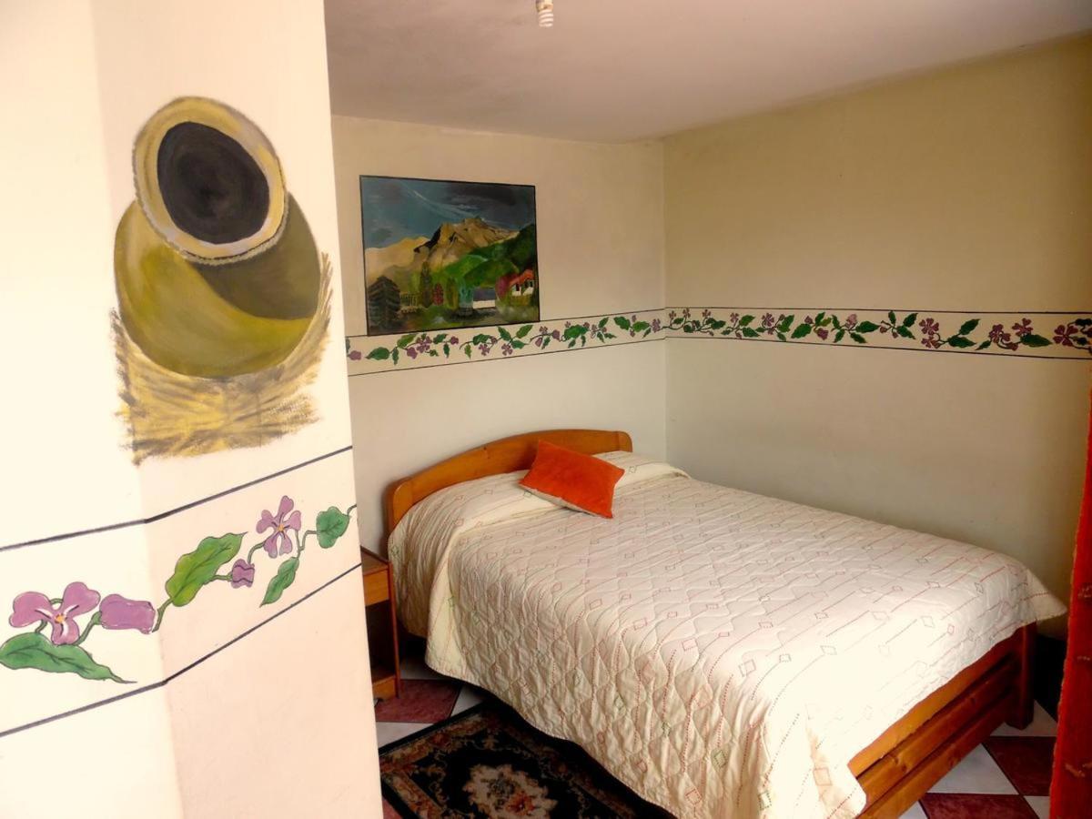 Hostal Rincon Del Turista Otavalo Luaran gambar